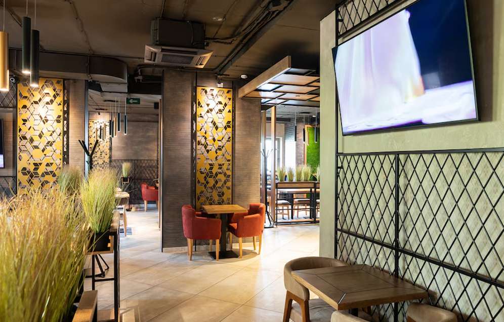 #1 Restaurants Interior Designer in Ahmedabad